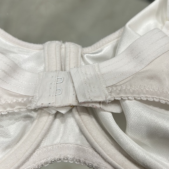 Prima Donna underwire, unlined bra - Picture 3 of 6